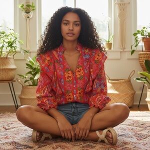 NWT FARM Rio Red Spring Bananas Blouse Small